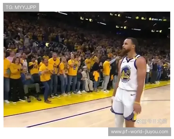 勇士通过跑位创造空间